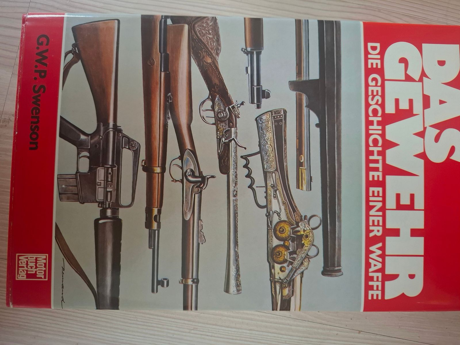 Konvolut aus verschiedenen Waffenbüchern