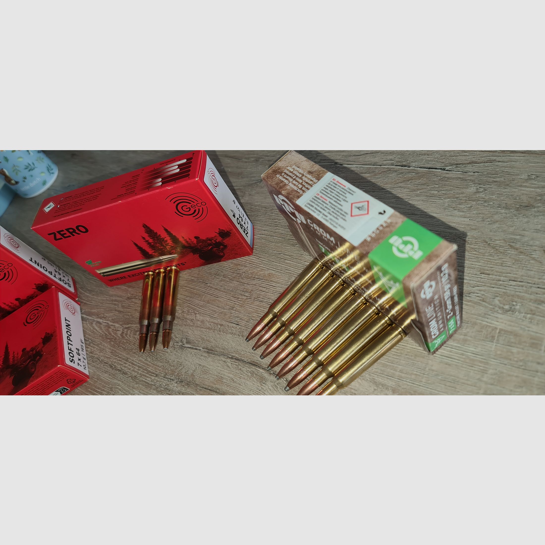 Conjunto - 114 cartuchos de rifle en calibre 7x64