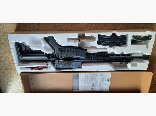 Begadi Sport M4 Nylon Serie s-AEG z osłoną M-Look długą Gen.4 i oznaczeniem F