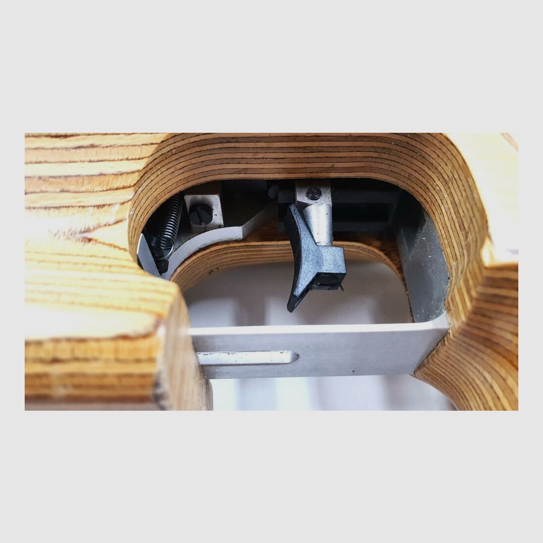 Feinwerkbau Oberndorf a. N. Feinwerkbau Luftgewehr Mod. 601, Kaliber 4,5 für rechts Schützen ; F im Fünfeck