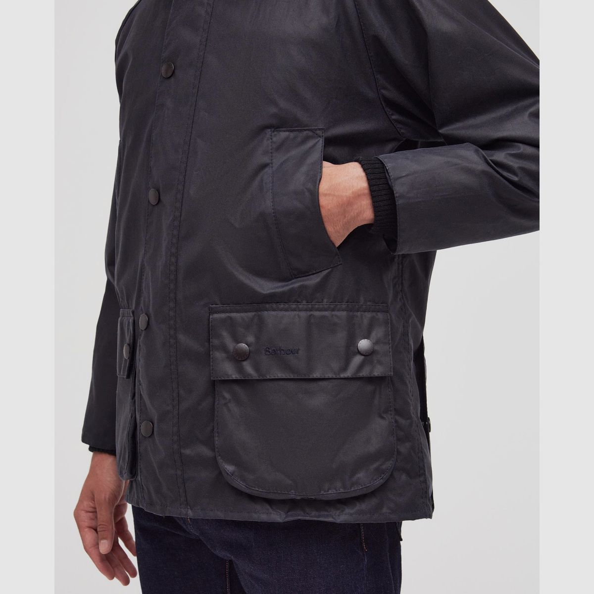 BARBOUR Woskowana kurtka Classic Bedale Navy