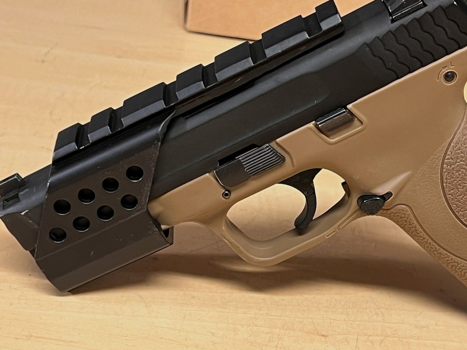 Montage für Zieloptiken und Red Dot Visiere auf Pistolen wie Glock 17 oder M.P.9 und baugleiche