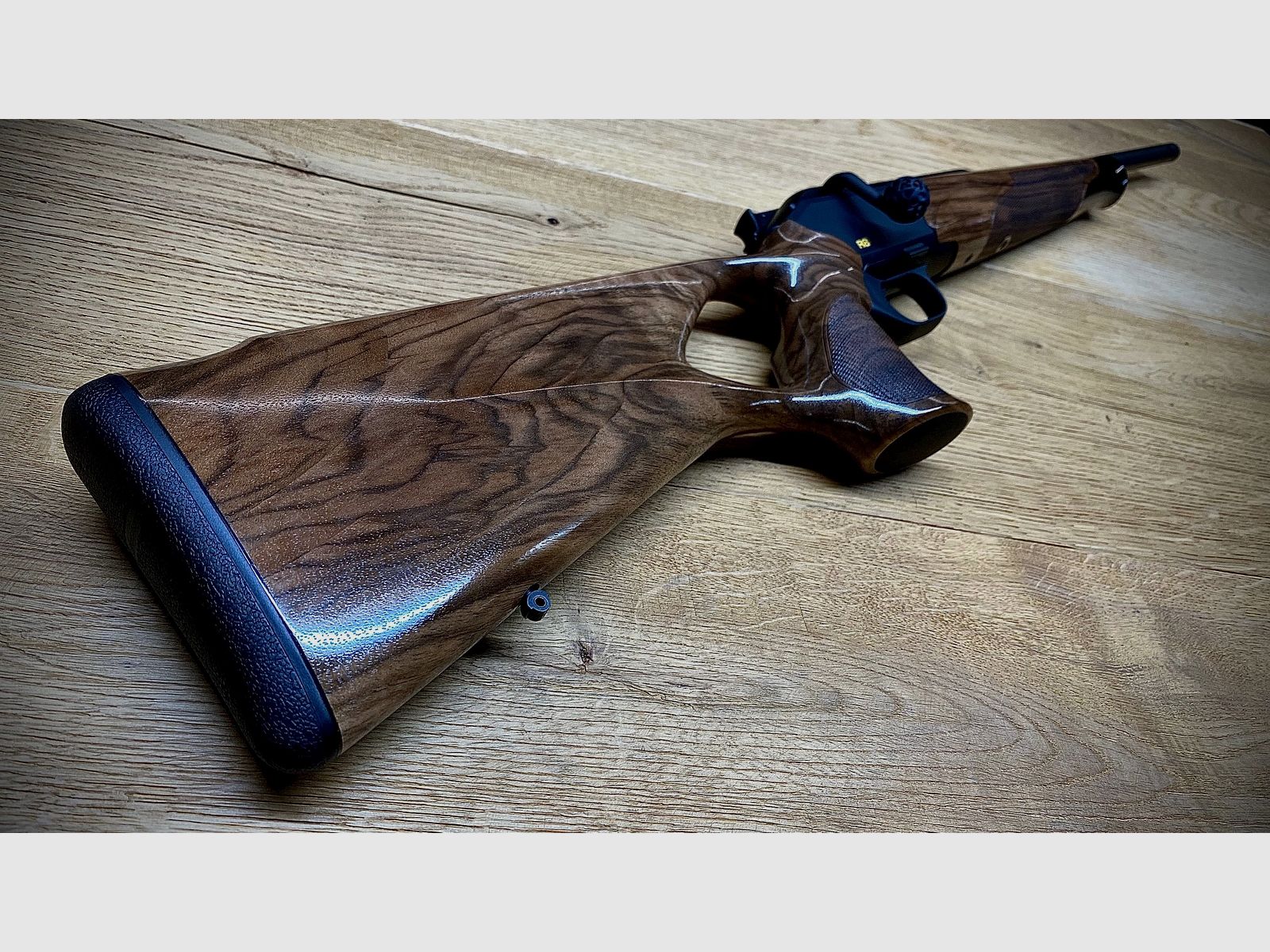 Blaser R8 Success / Wood class 4 / caliber and barrel length of your choice / absolute opportunity