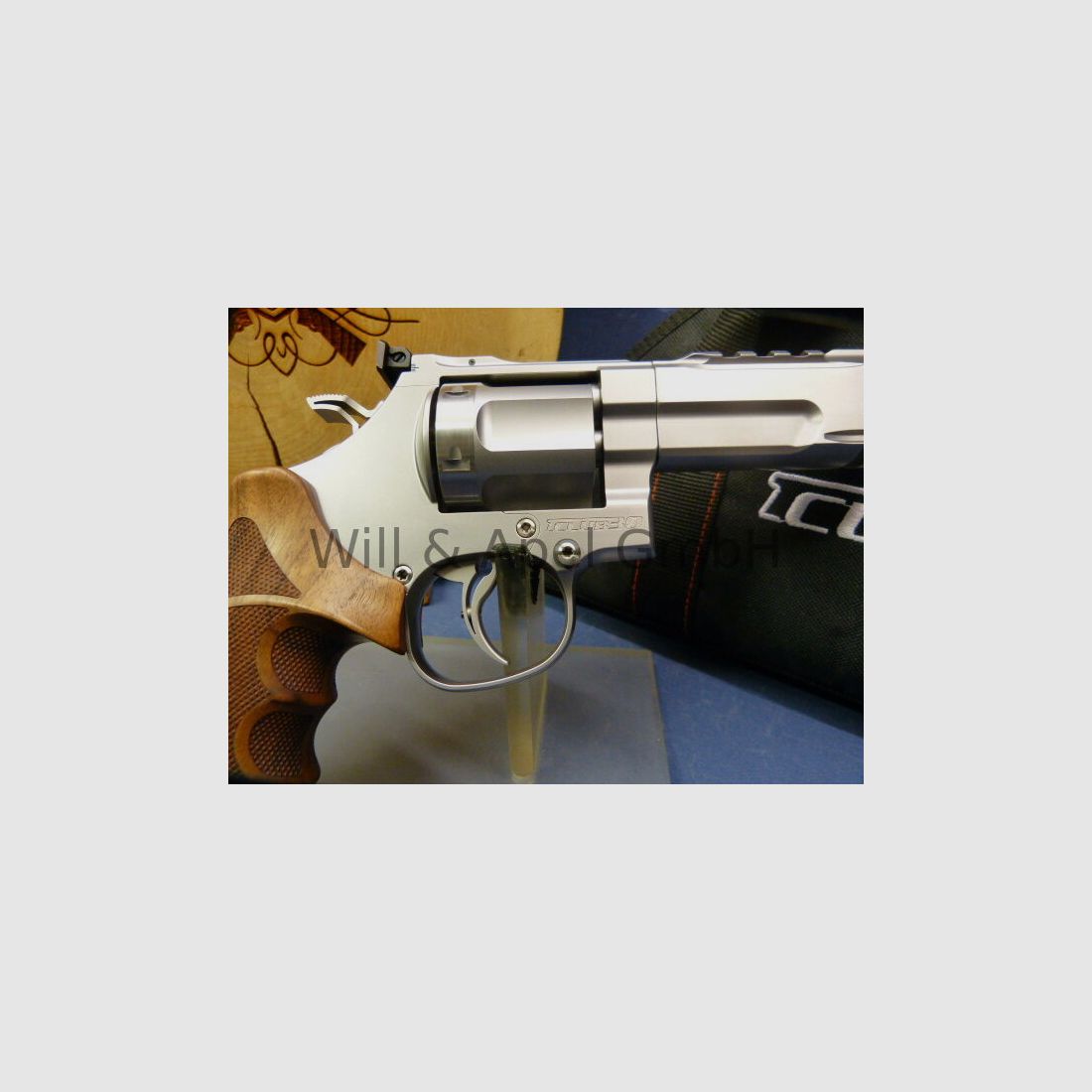 Weapons Will & Apel Club 30 RL range 4 inches