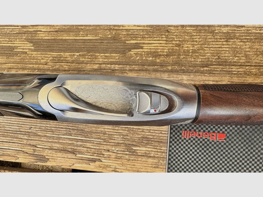Benelli 828U 12/76