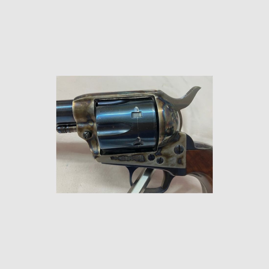 Raridad "HEGE Mod. Army 1873, Cal. .45 corto Knall" Raridad
