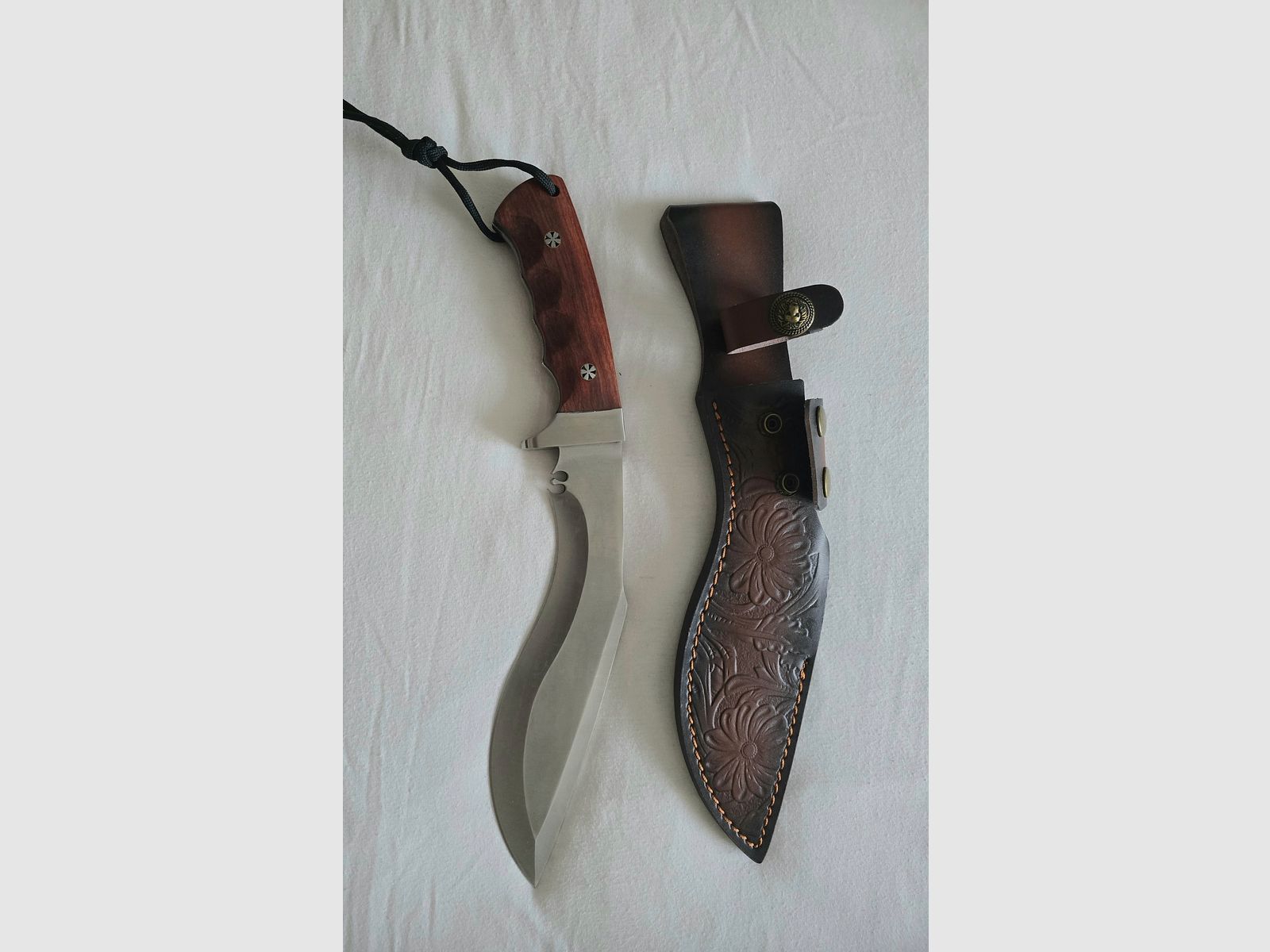 Couteau Kukri Purple Dragon – Couteau robuste pour l'extérieur avec étui en cuir embossé