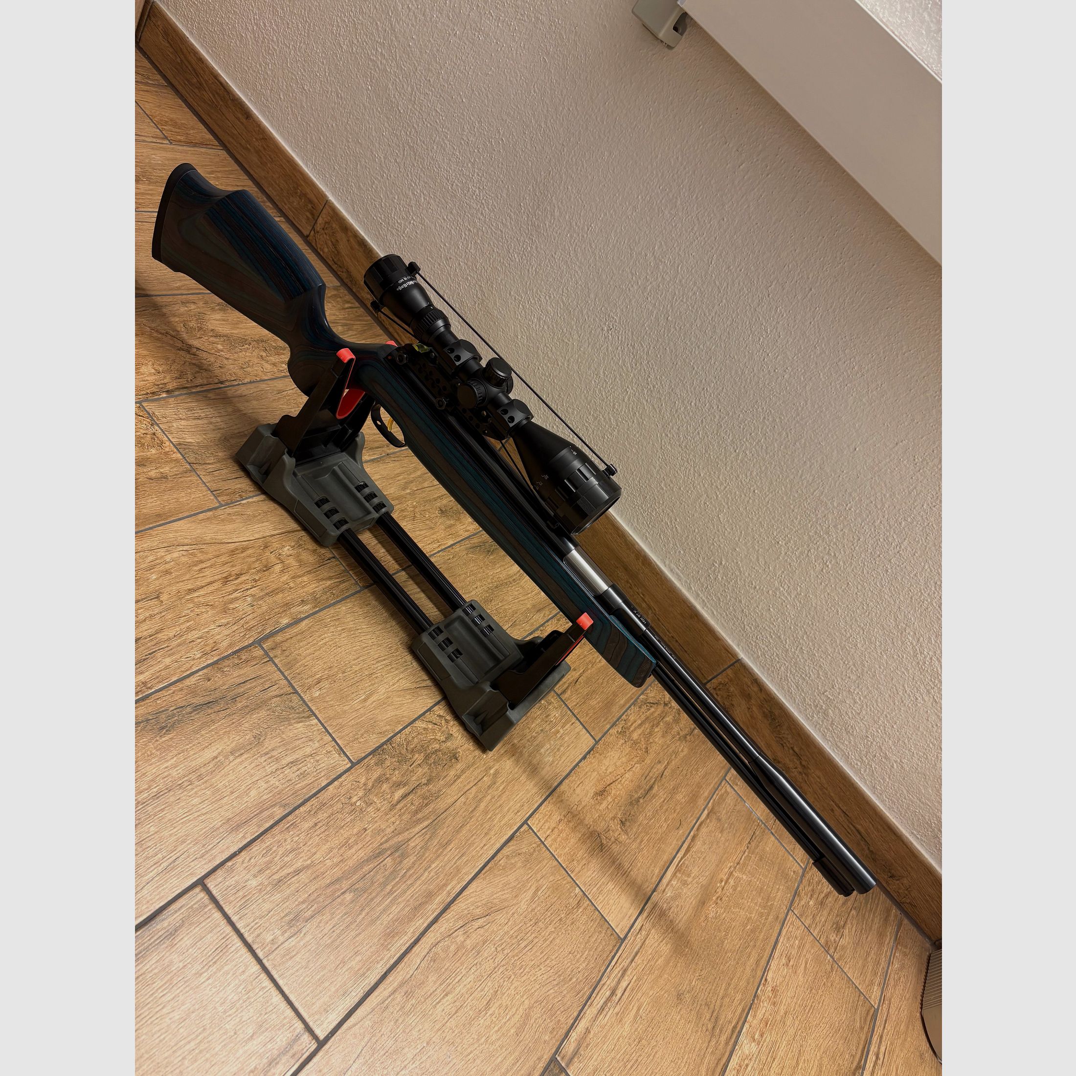 Weihrauch HW 97 K Blue blauer Schichtholzschaft Kaliber 5,5 mm paar mal benutzt Limitierte Auflage