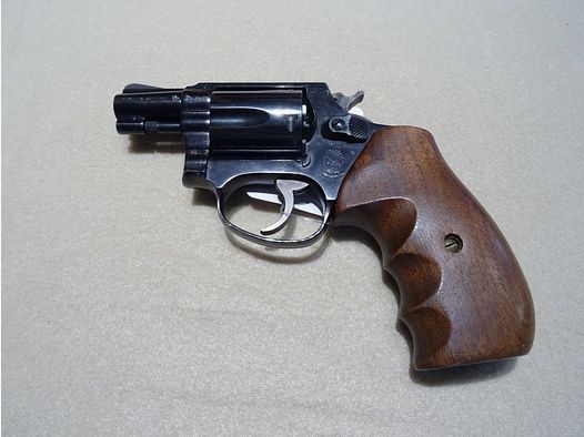 Smith & Wesson 36