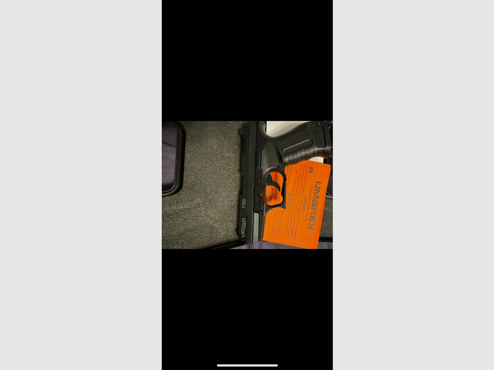 Walther p99  mit 2 Magazine 