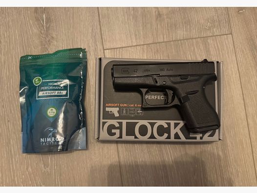 Glock 42 GBB 6mm Airsoft – Set completo incluye Greengas y 1000 BBs (Libre a partir de 18)