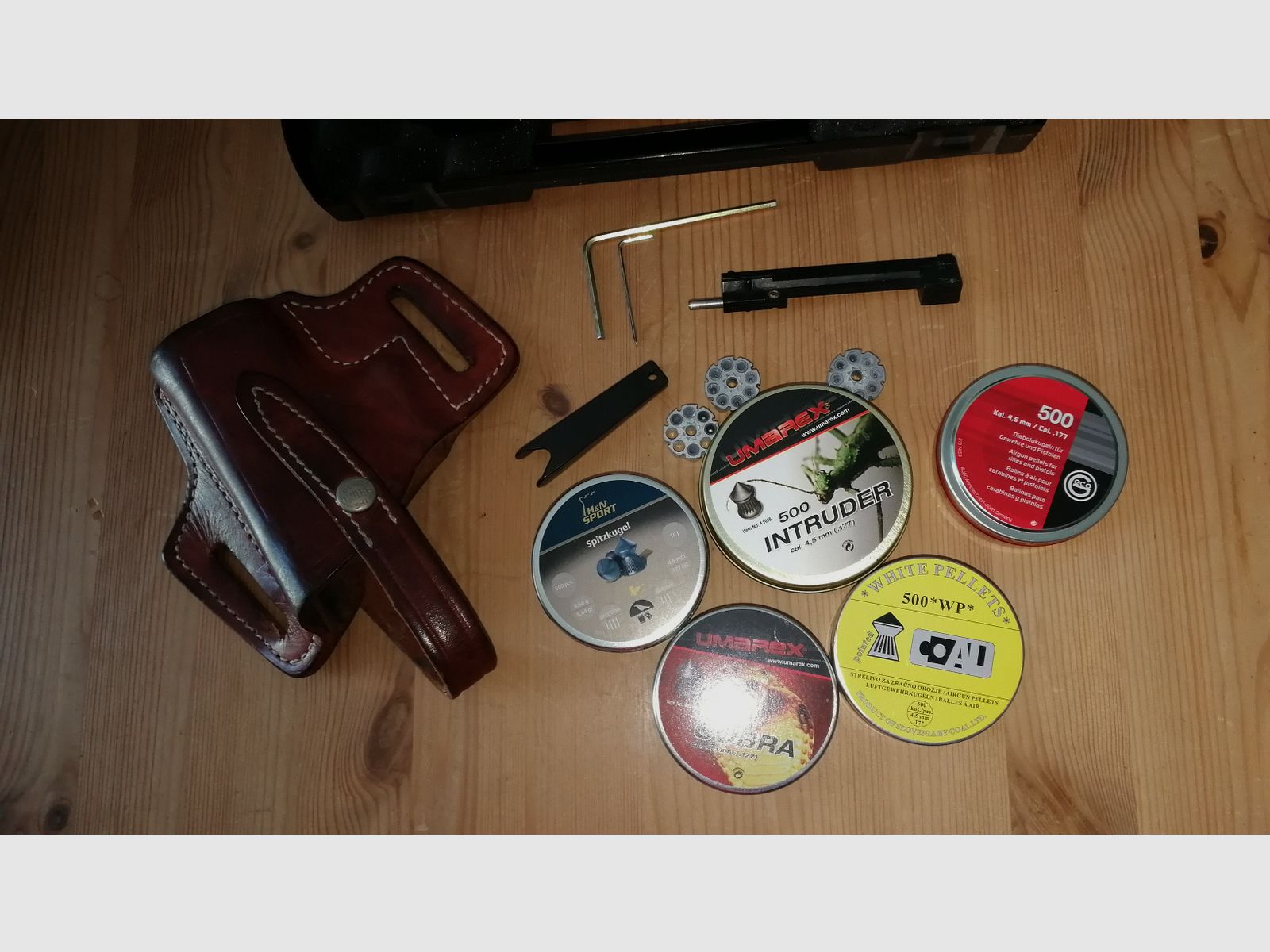 Walther CP 88 "Sniper edition" vernickelte Luftpistole mit viel Zubehör