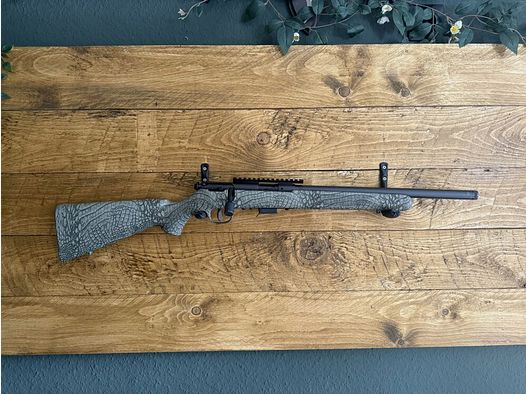 Savage 93 FV-SR CAMO .22WinMag