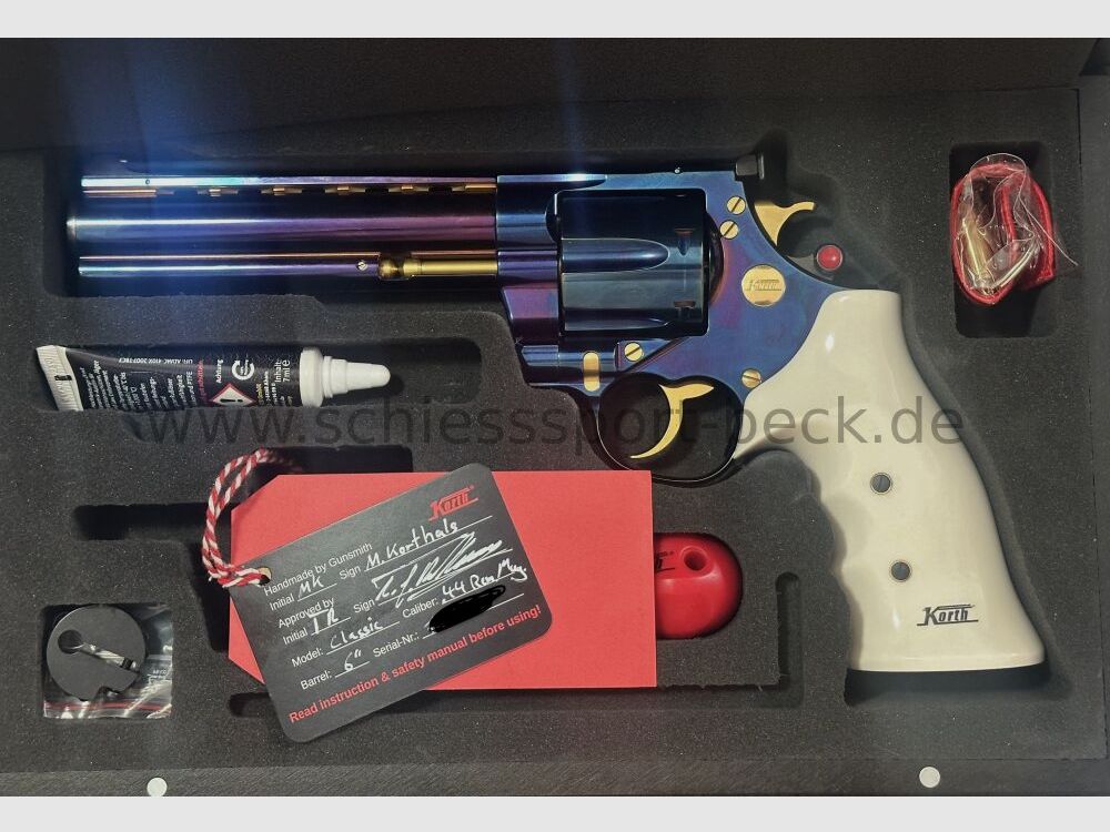 KORTH Classic Revolver 6 Zoll Blau Hochglänzend .44 Magnum