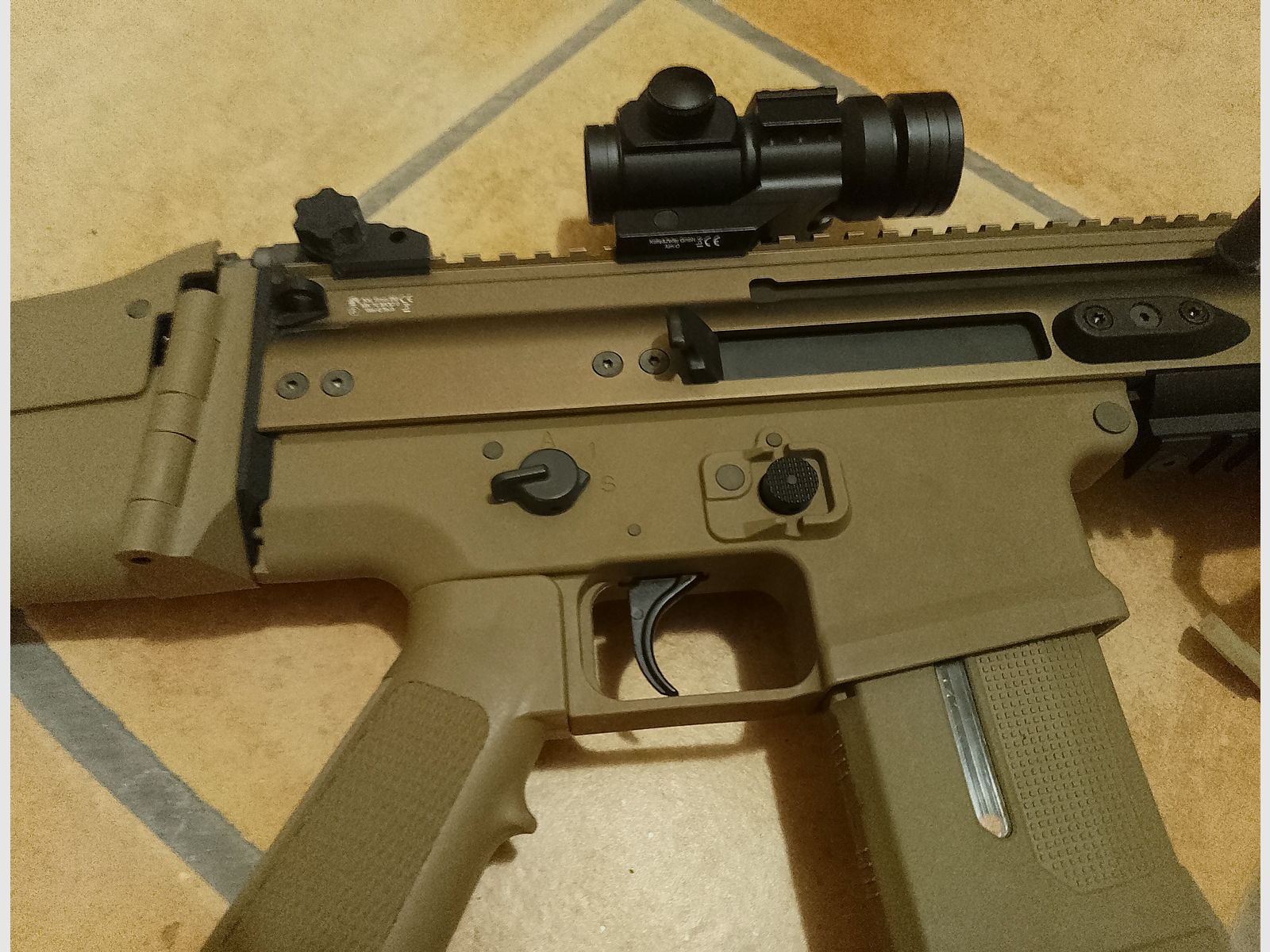 Scar L Wei-etech Socom-L MK16 mod 0 Vollmetall S-AEG 6mm BB desert