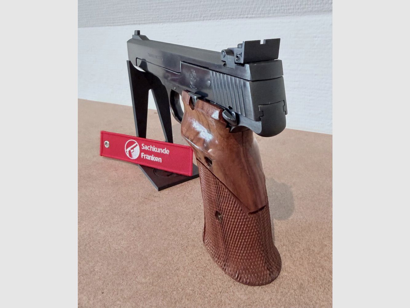 Smith & Wesson Model 41, Bild 2 von 5