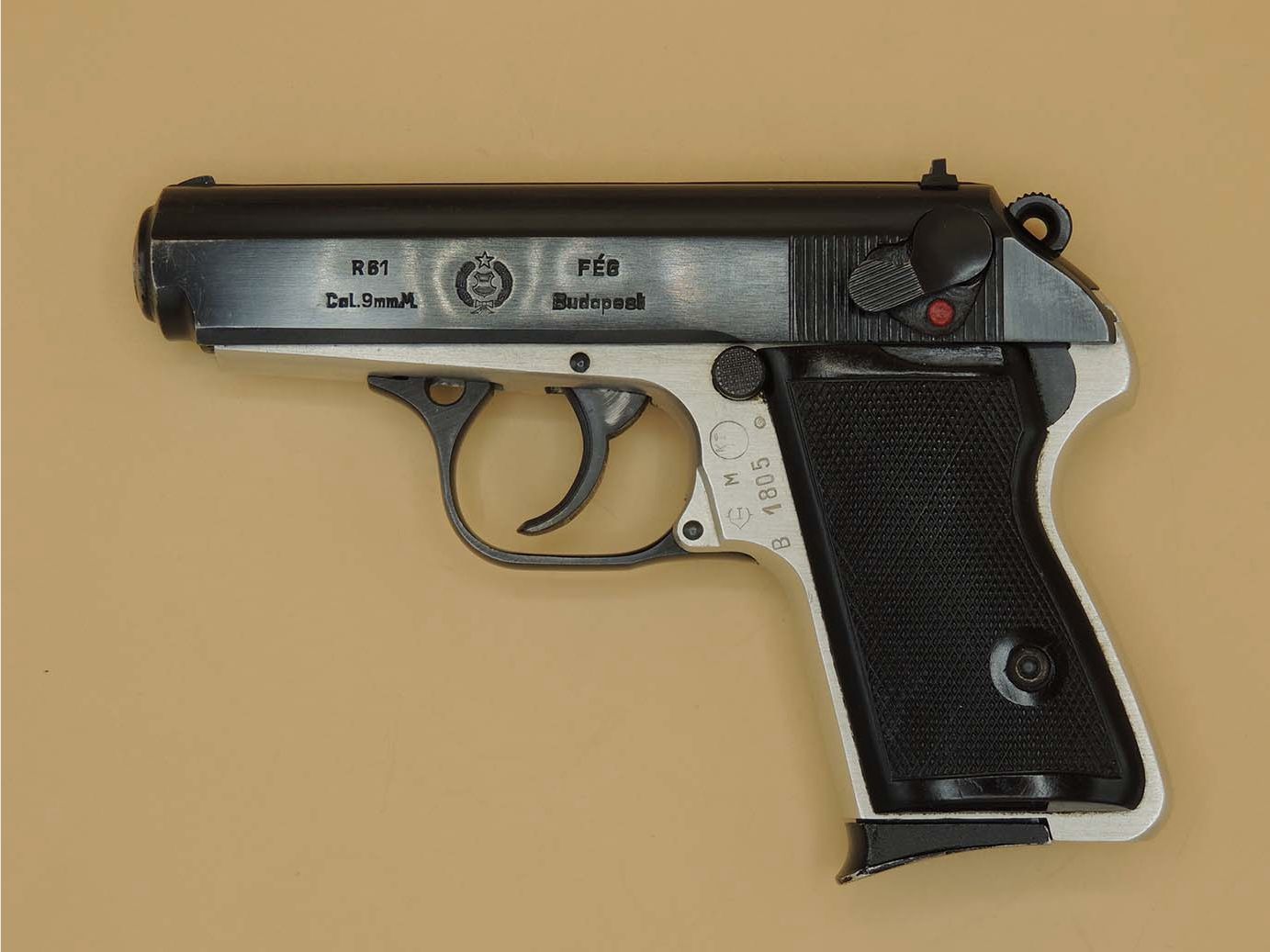FÉG R61 – Ungarische Kompaktpistole im Kaliber 9mm Makarov aus Sammlerbestand | Sehr guter Zustand, Bild 4 von 5