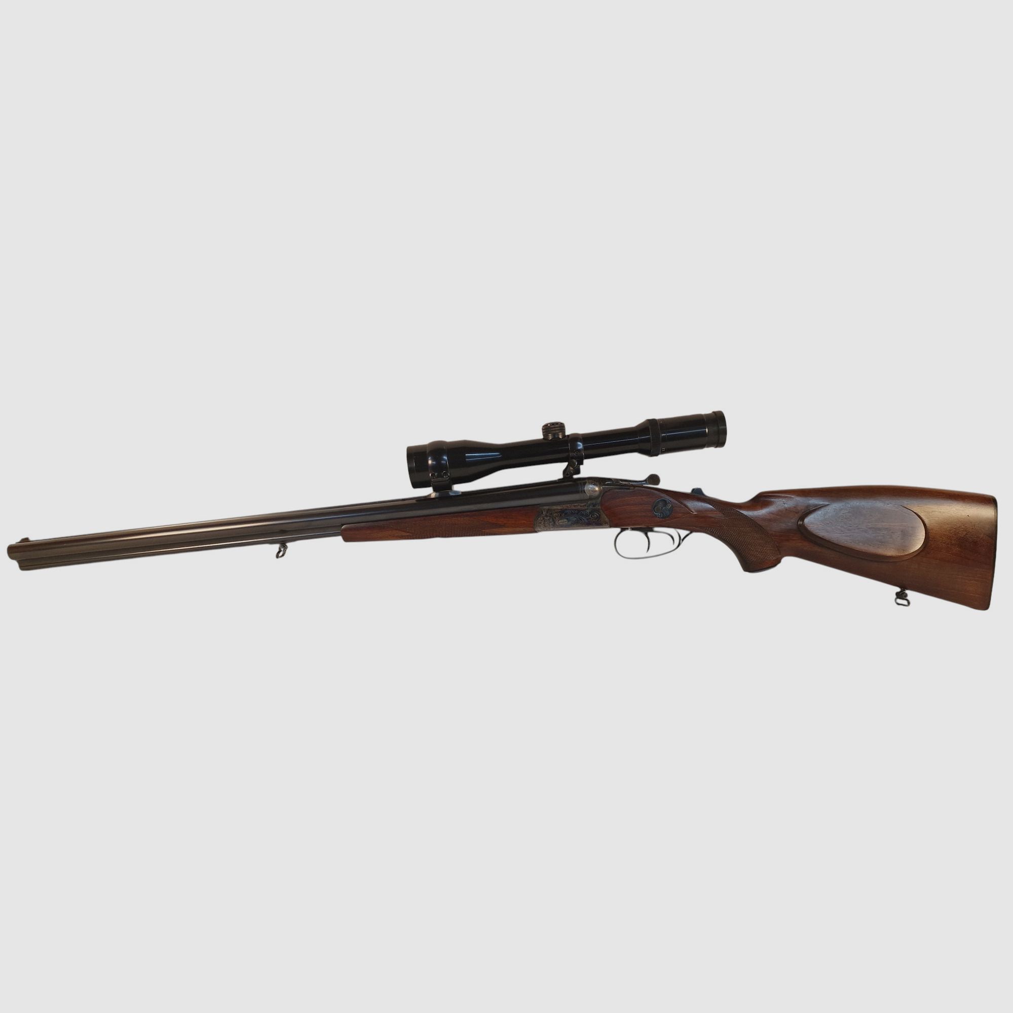 Taladro Suhler endurecido en Cal. 30-06 16/70 22 WinMag con Kahles 2,2-9x42