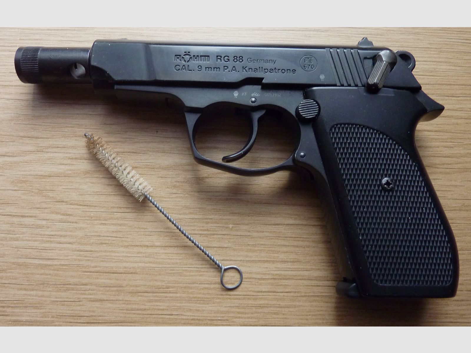 RÖHM RG 88 ,cal. 9mm PAK, gebraucht, in OVP