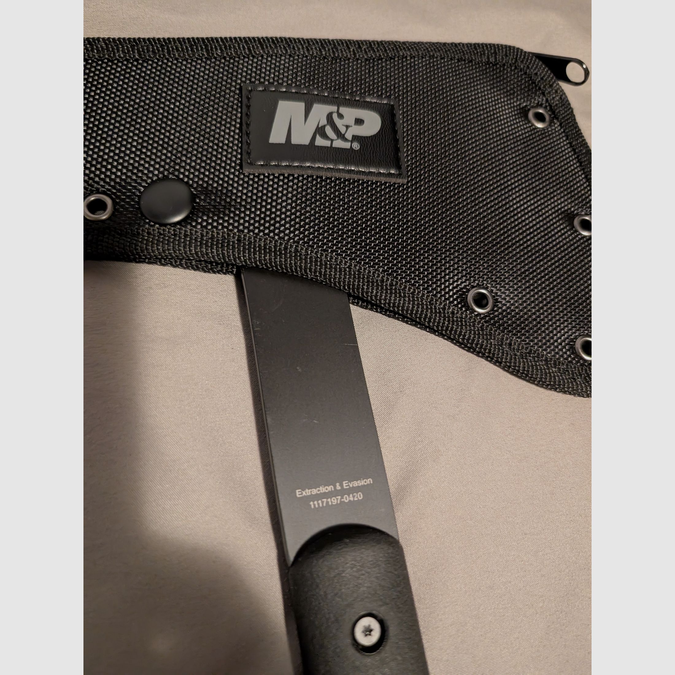 Taktische Axt - Smith & Wesson - Extraction and Evasion