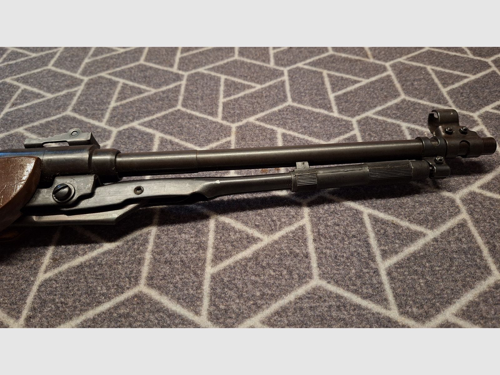 Karabinek pneumatyczny Umarex Model 65D z dolnym naciągiem w stanie nowym!