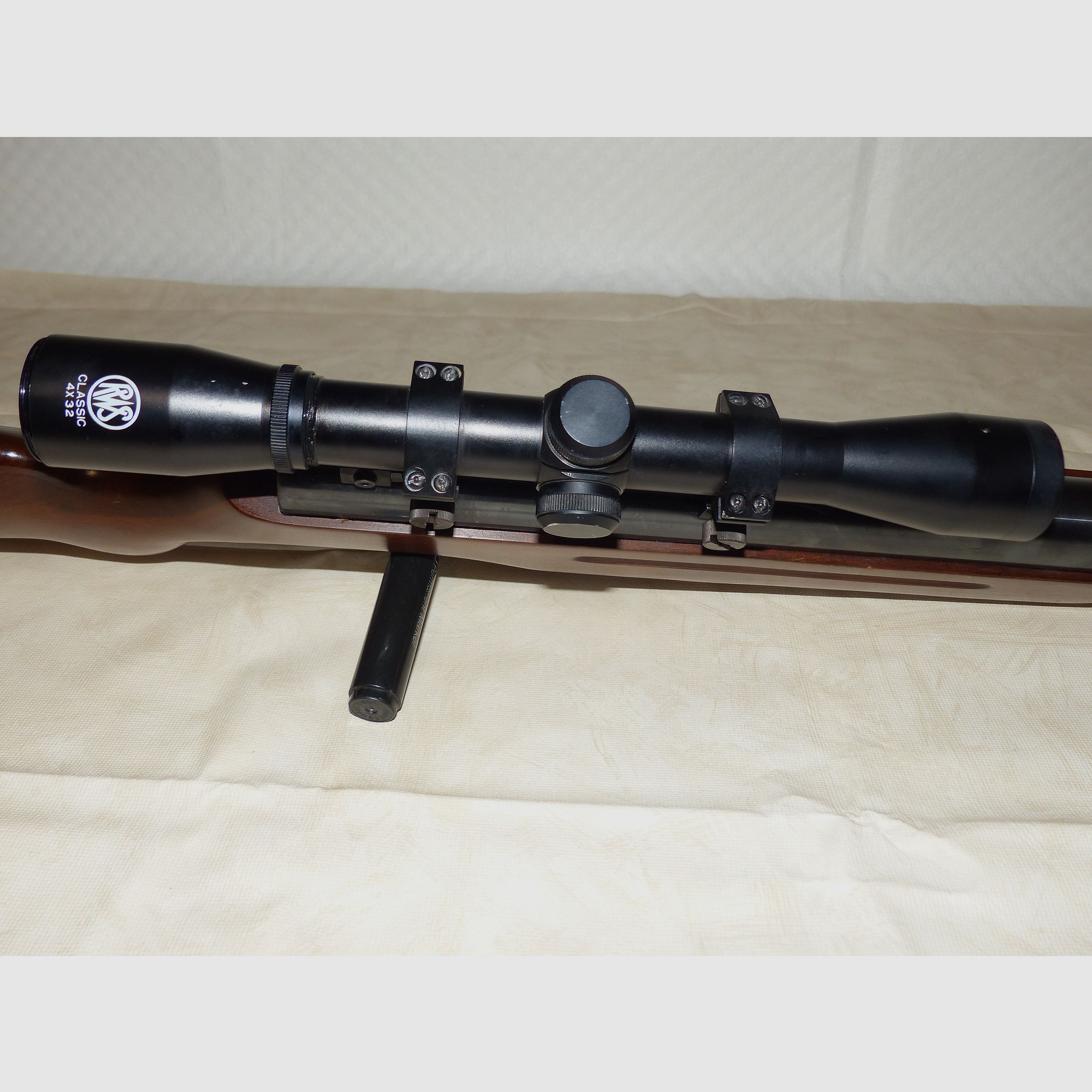 Rifle de aire comprimido Weihrauch Mod. HW 35 con F, seguro y mira telescópica vintage