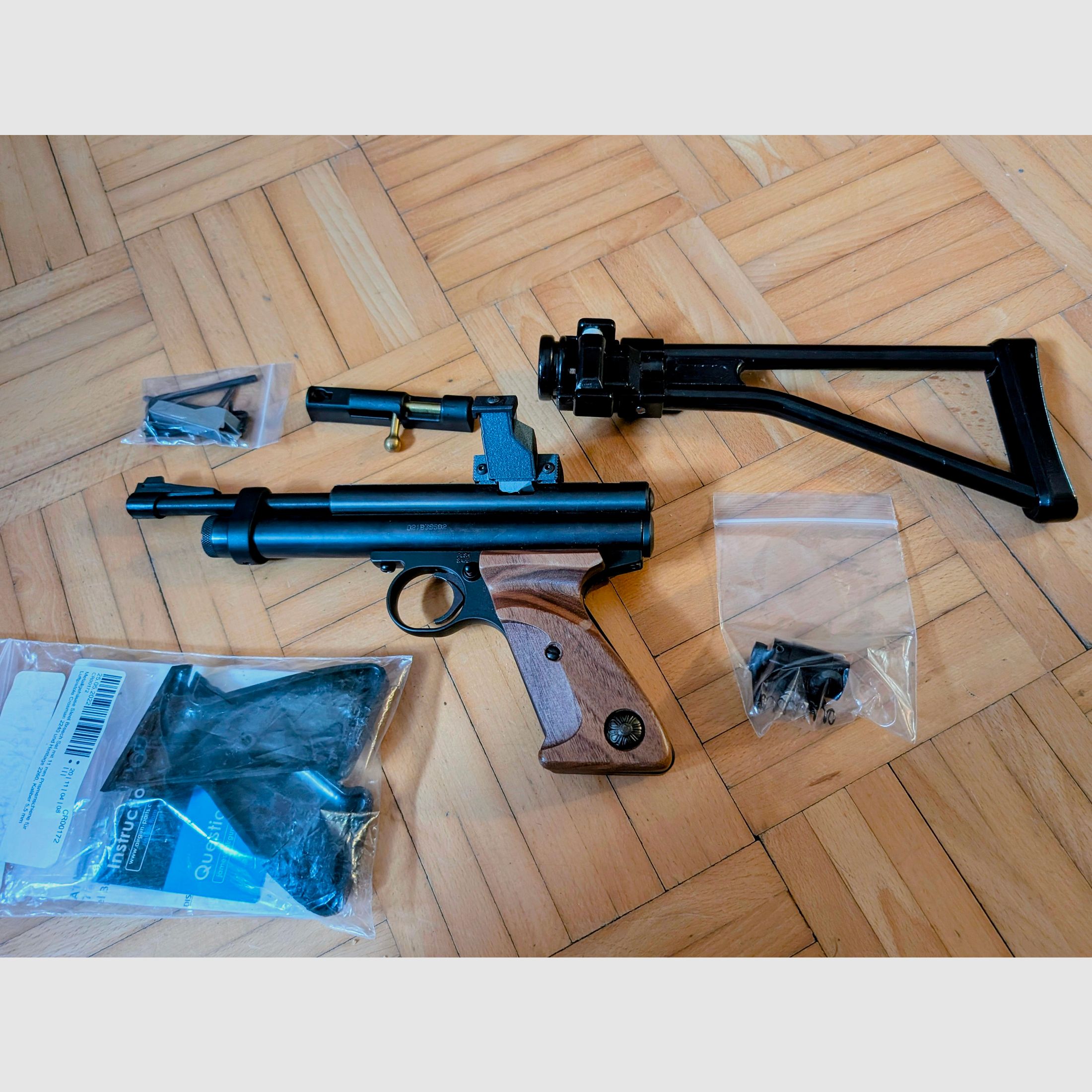 Crossman 2240 inkl. Steel breach, Schulterstütze und 5er Magazin