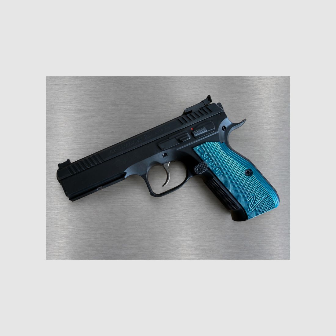 CZ Shadow 2, image 5 sur 6