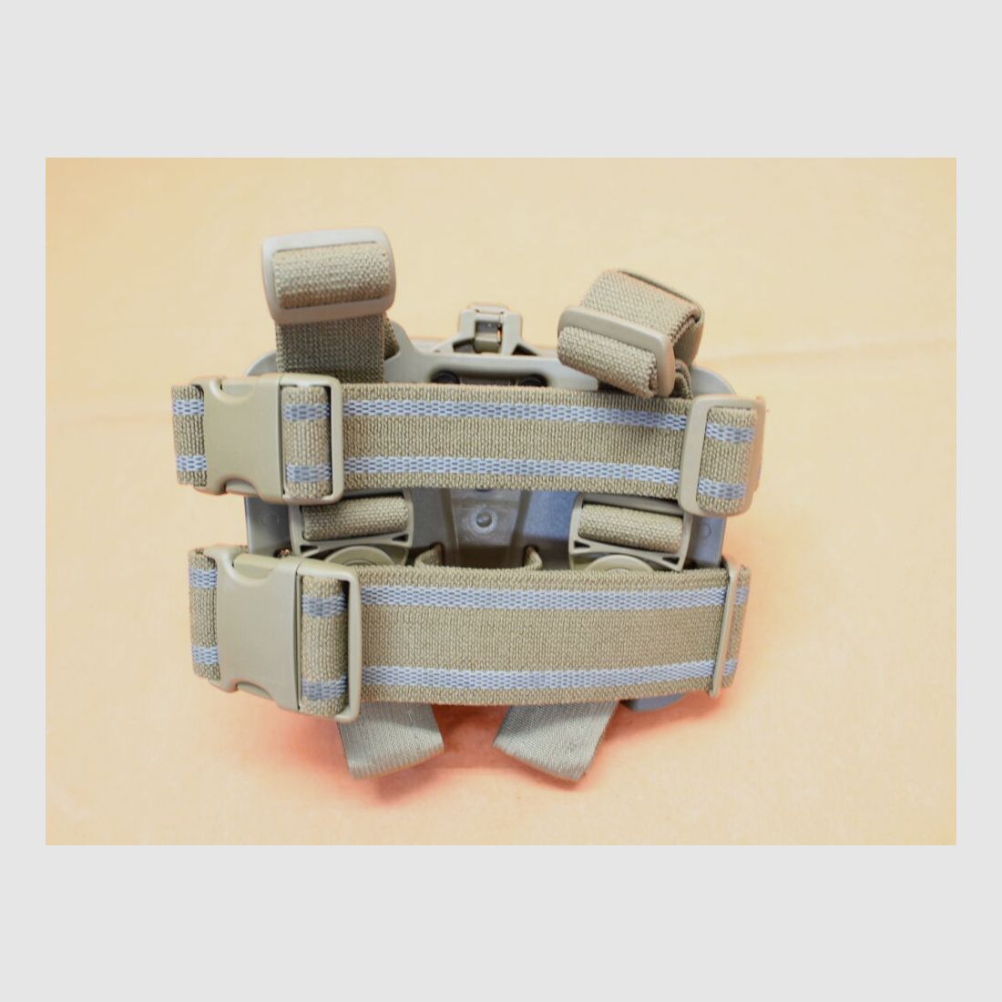 Blackhawk Blackhawk Holster System SERPA Tactical Level 3 RH Heckler&Koch HK P8 (Bundeswehr) coyote CT