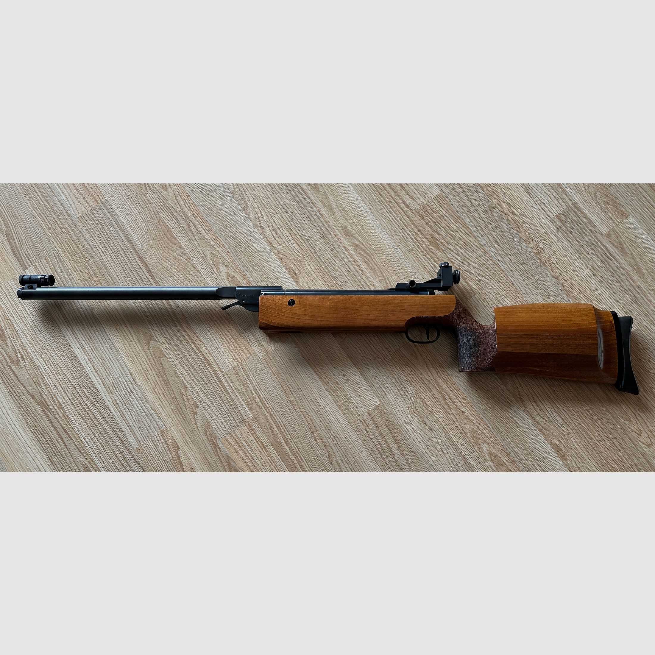 Walther LG V