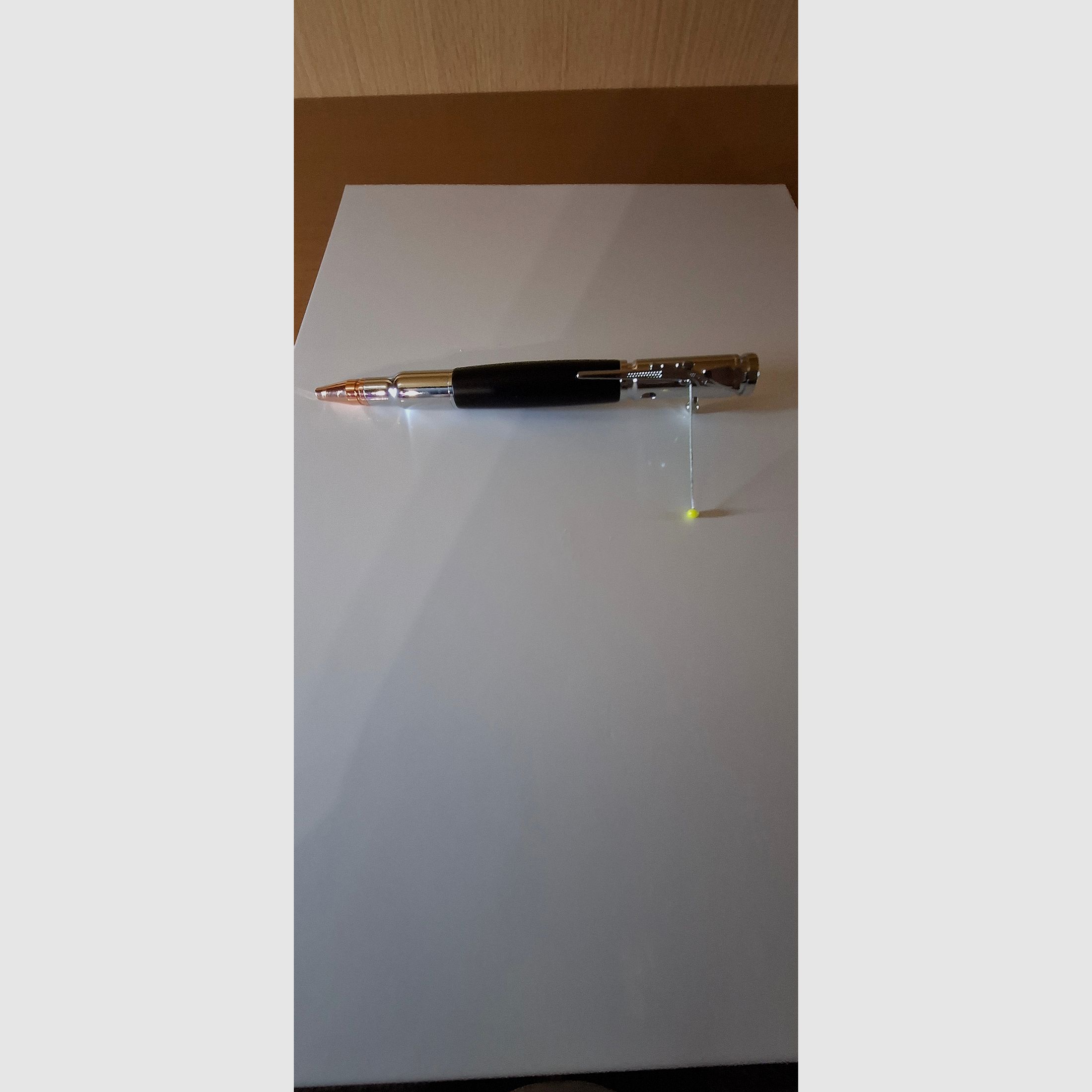 Vendo bolígrafos de caza en varias combinaciones.