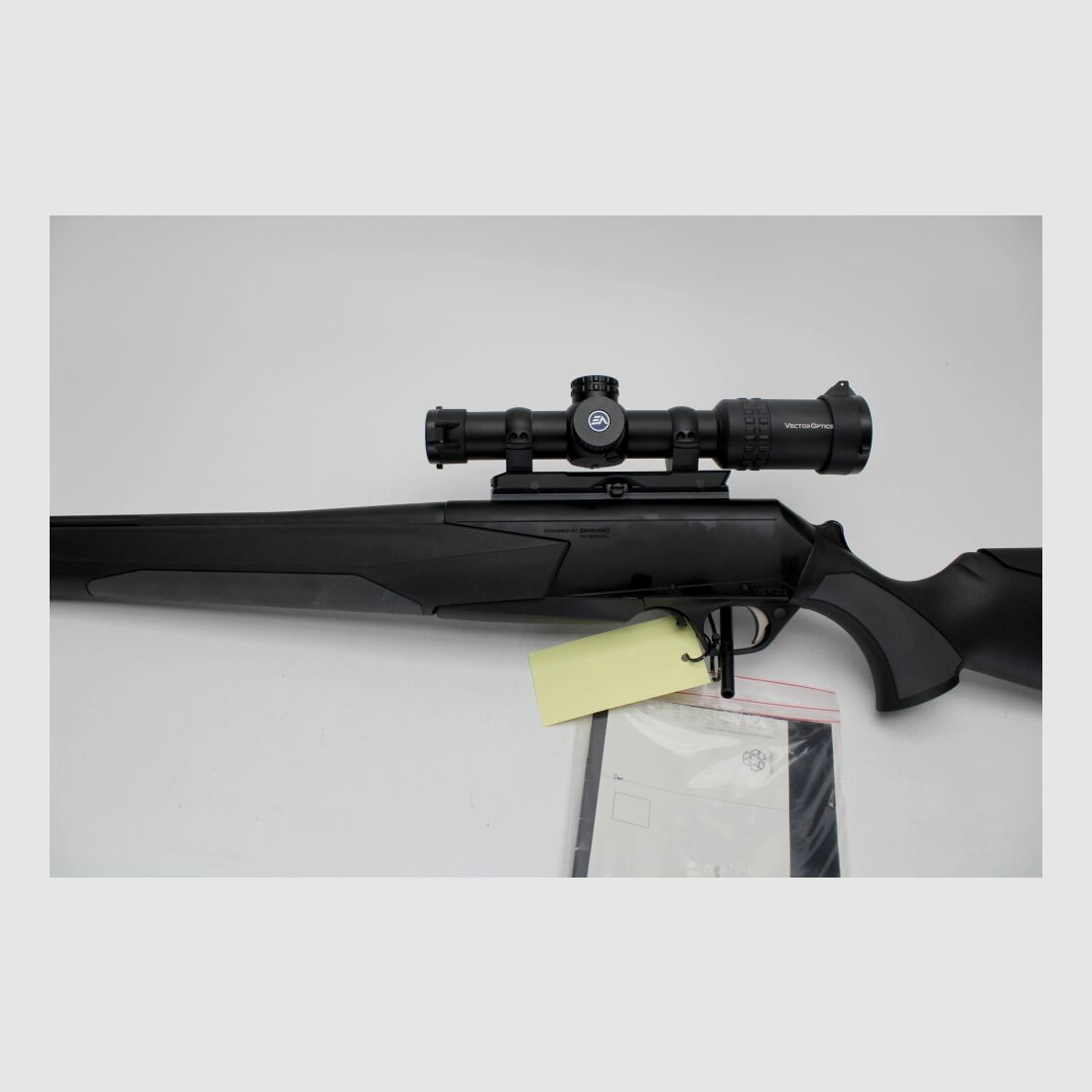 Geradezug Rep Büchse Browning Maral mit Grimlock 1-6x24, Mündungsgewinde	 .308Win