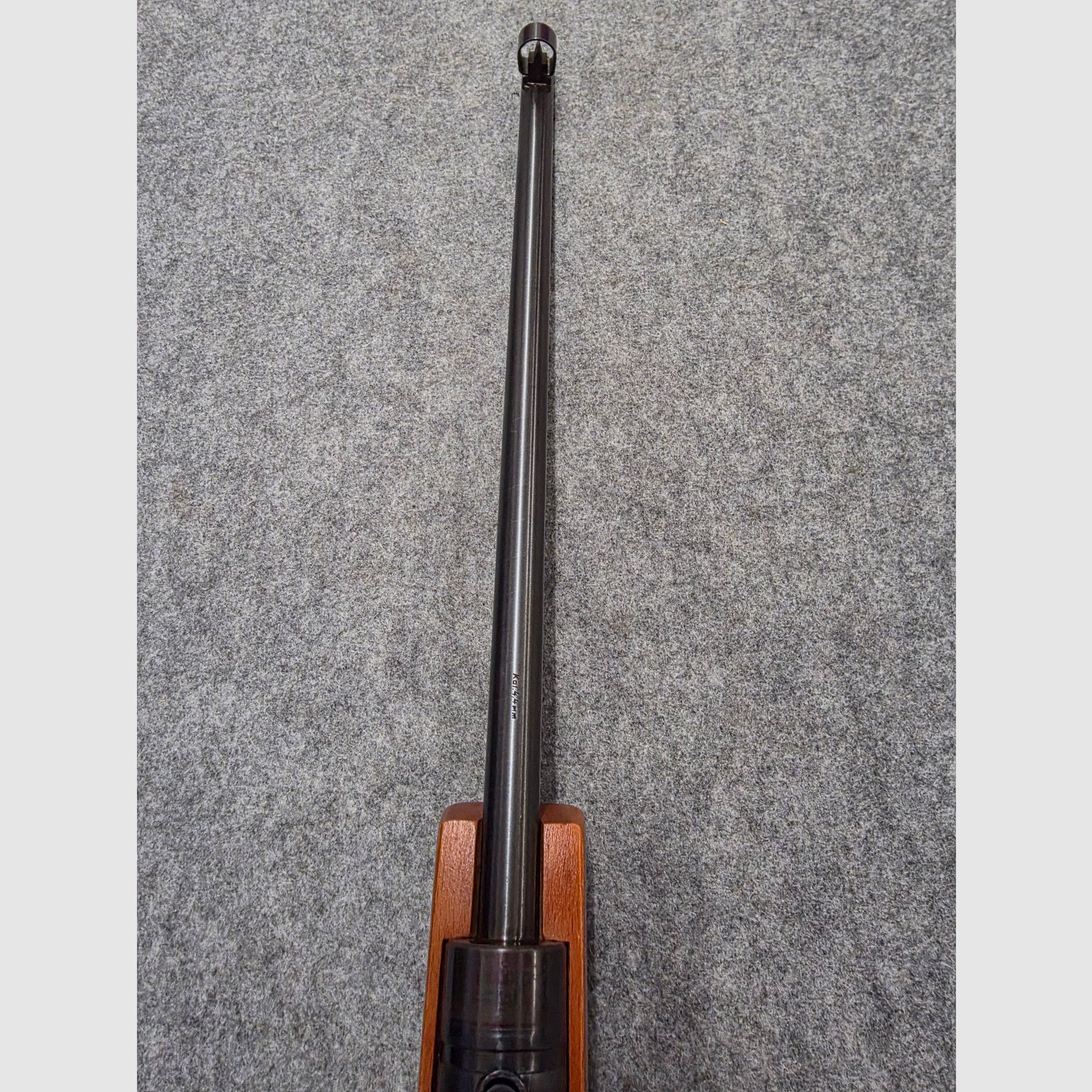 Carabina Haenel Mod. 310-4 con culata deportiva en estado de colección no restaurada, cargador 310
