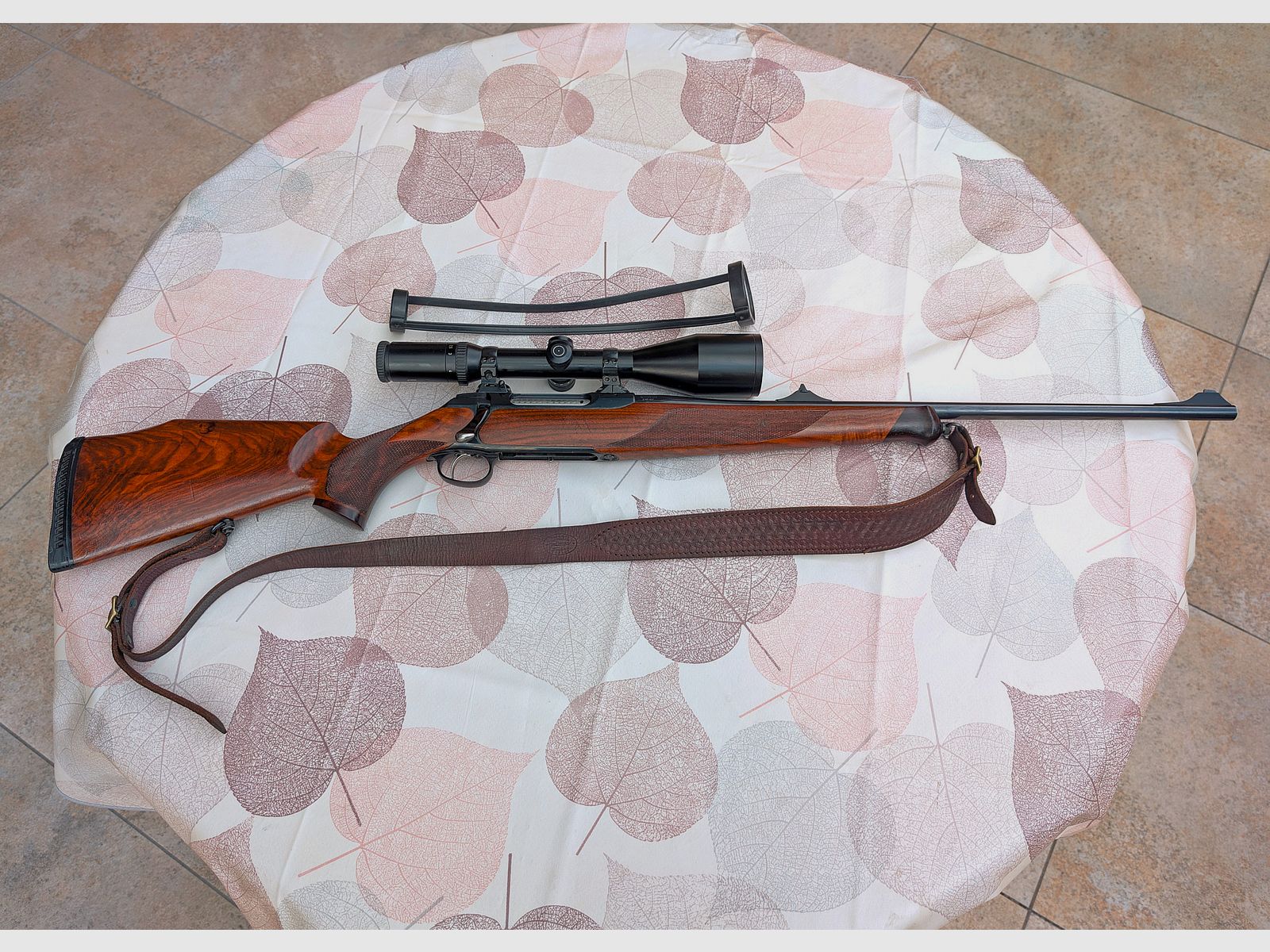 Sauer 202 Europa Lux, cal. .30-06, de 1ª mano, con Schmidt@Bender y Docter Sight y mucho más.