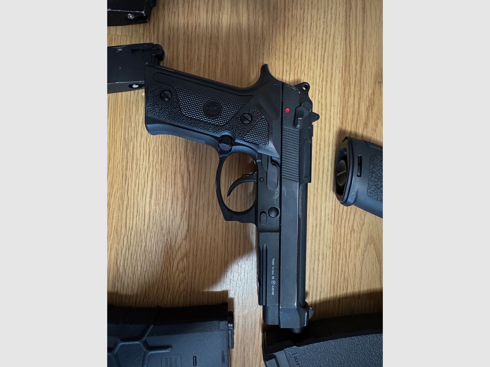 HK416 S-AEG FULLL METALL Umarex & Beretta M9 Greengas Full Metall 