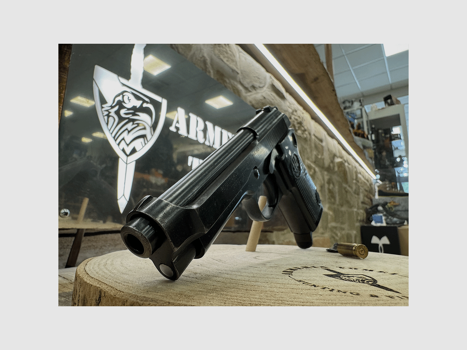 GEBRUIKT – PISTOOL – BERETTA MOD. 952 kal. 7,65 Parabellum, afbeelding 2 van 5