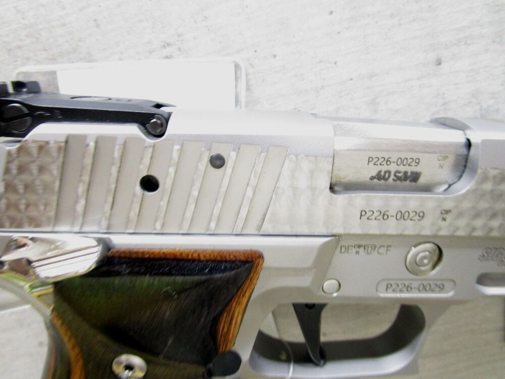 Sig Sauer P226 X-Five Sunburst-Limited Edition-