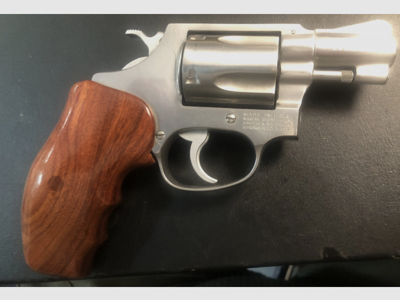 Smith and Wesson S&W Revolver Modell 60 Kal. .38 Special