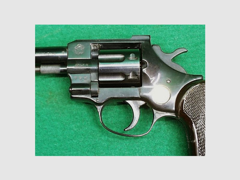 Revolver HW7 Arminius à poudre d'encens