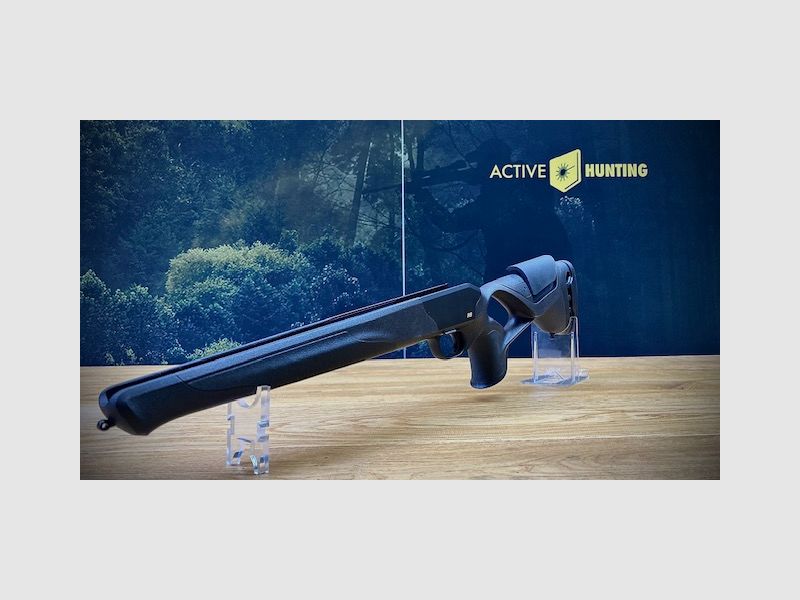 Blaser R8 Ultimate Schäftung / Schwarz-Braun / 17mm Kontur / verst. Schaftrücken & Rückstoßdämpfung