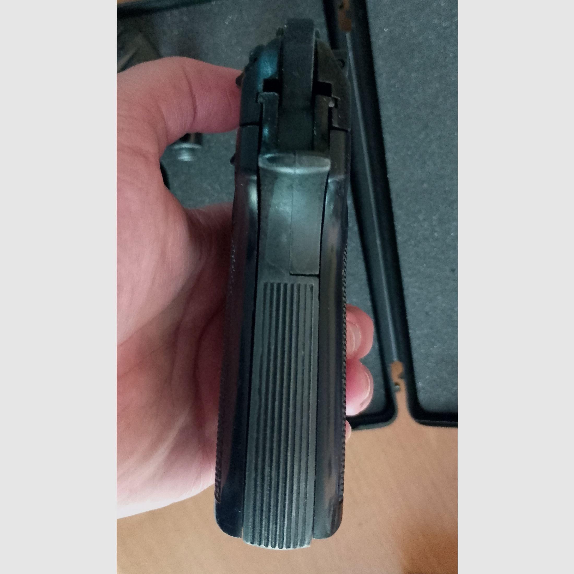 Valtro Mod.98 Civil Kal. 9 mm Knall im PTB 845 mit Abschussbecher!