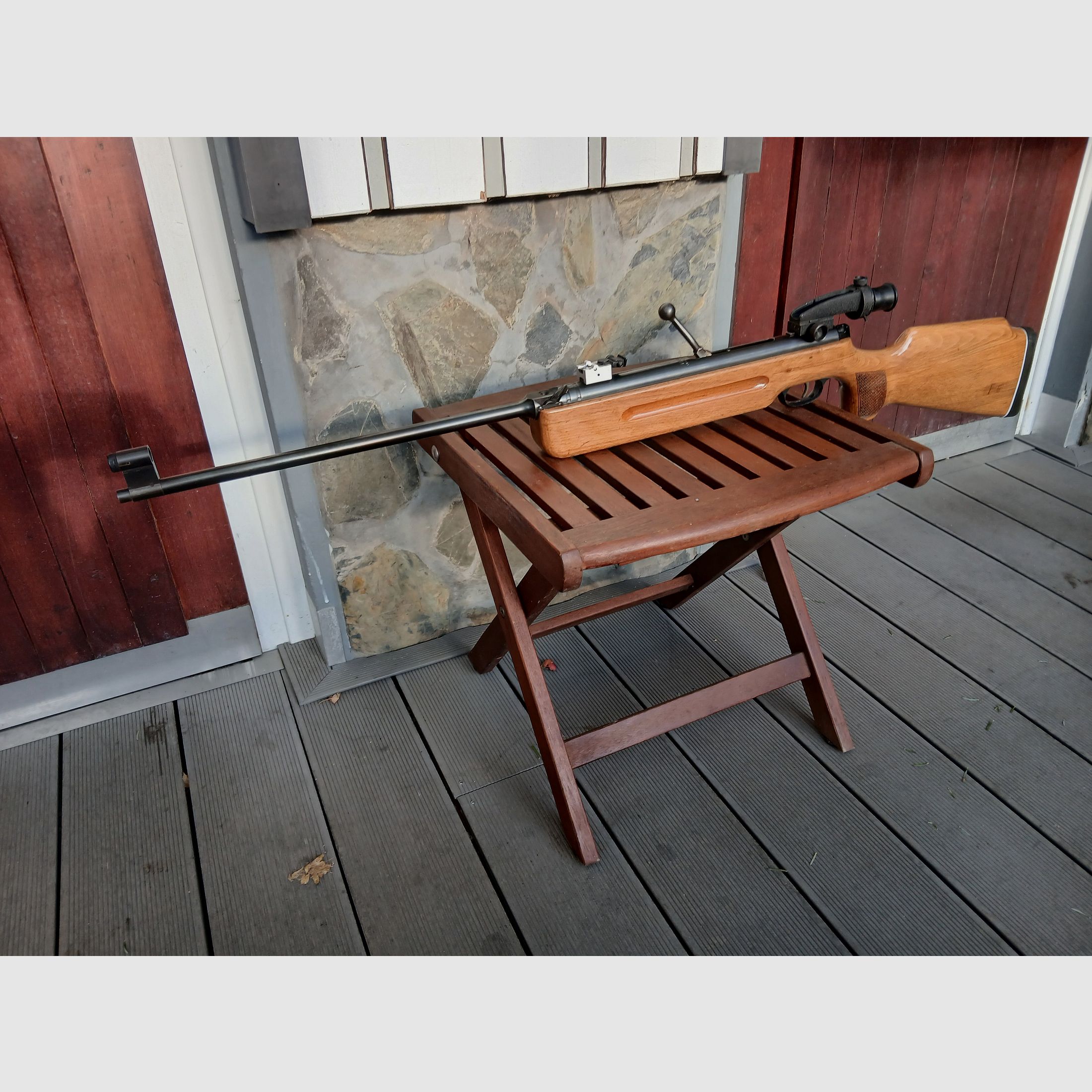 Haenel 311 - Carabina de aire deportivo