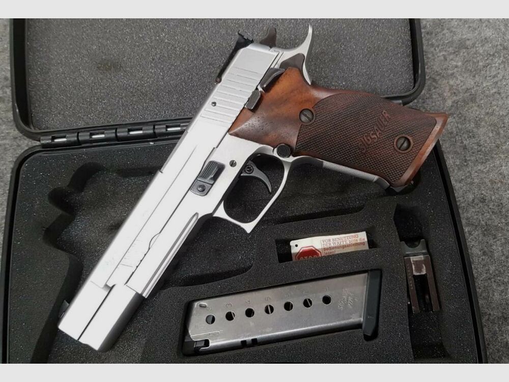SIG Sauer P220S X-SIX