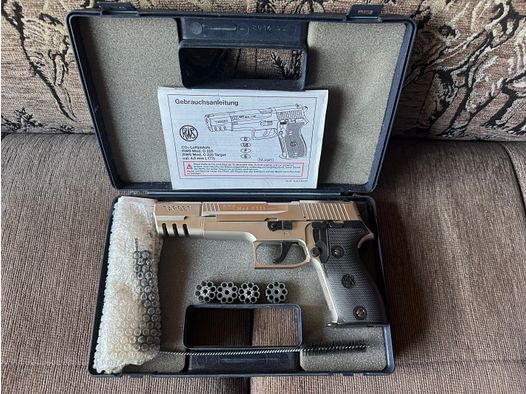 RWS Mod. C225 Target Co2 met 5 magazines (dichting moet nieuw!)