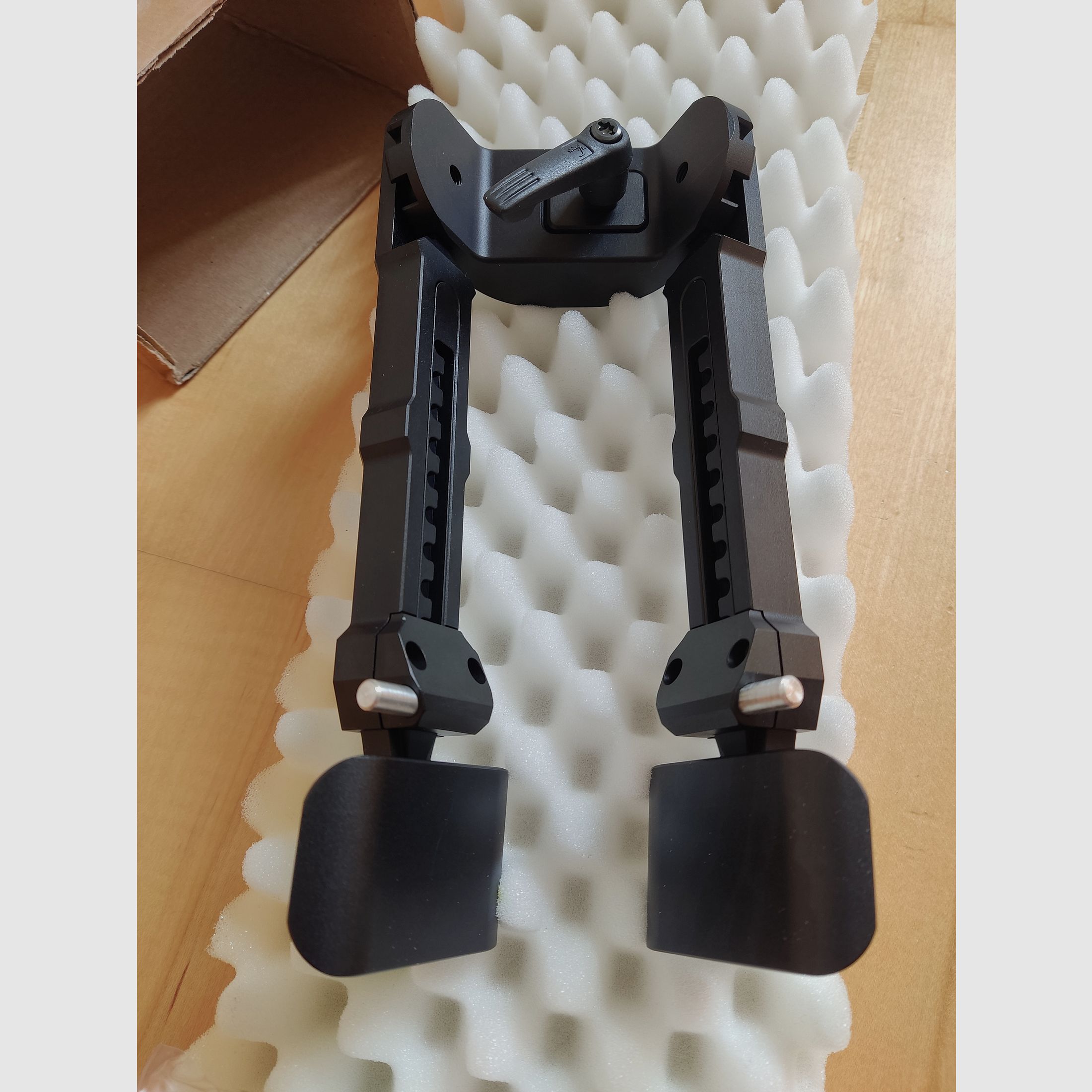 Due piedi SniperTools / Minotauro nero tattica