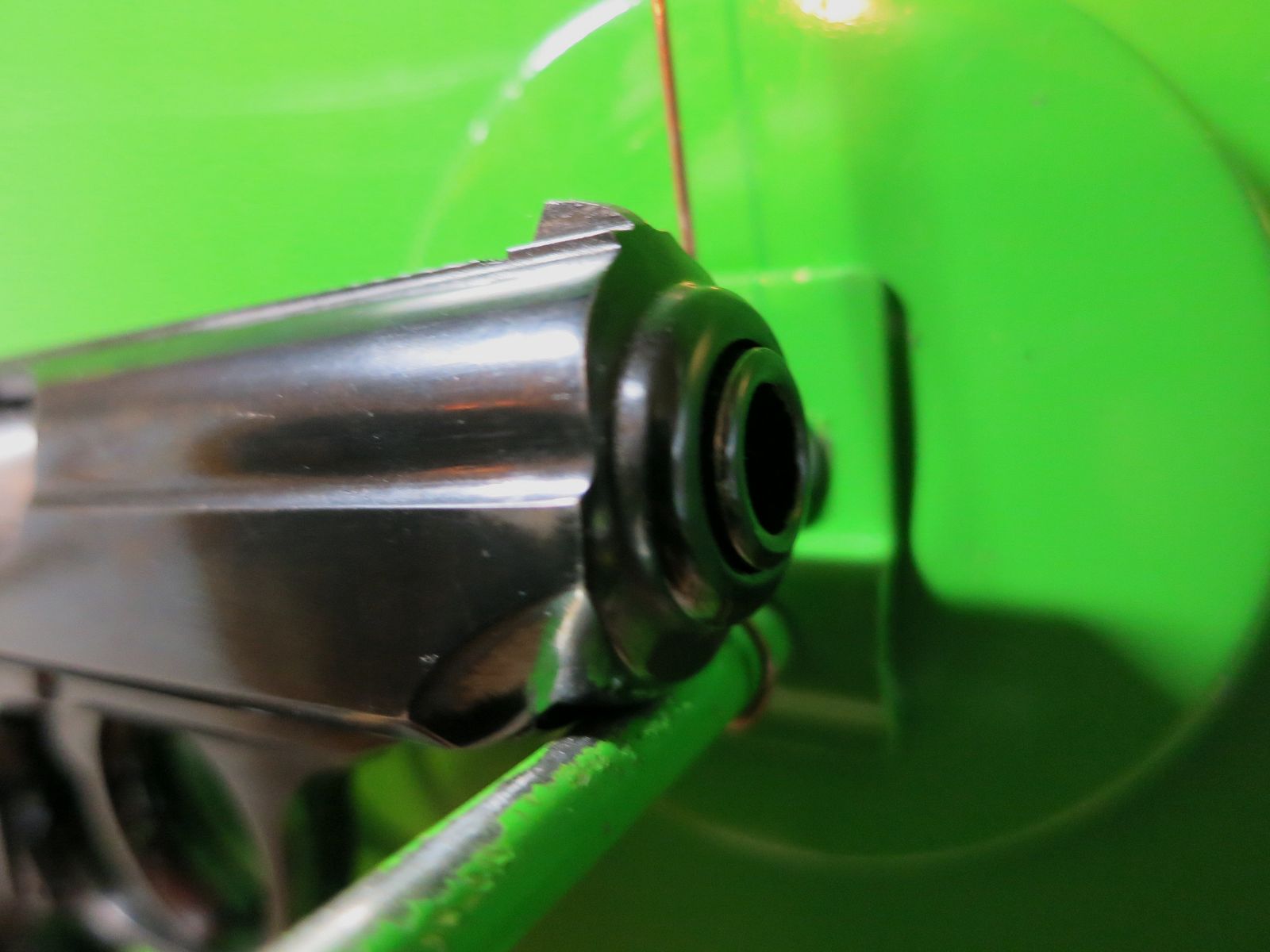 Pistolet semi-automatique MANURHIN, Walther PPK, cal. 7,65 mm Browning       #40-