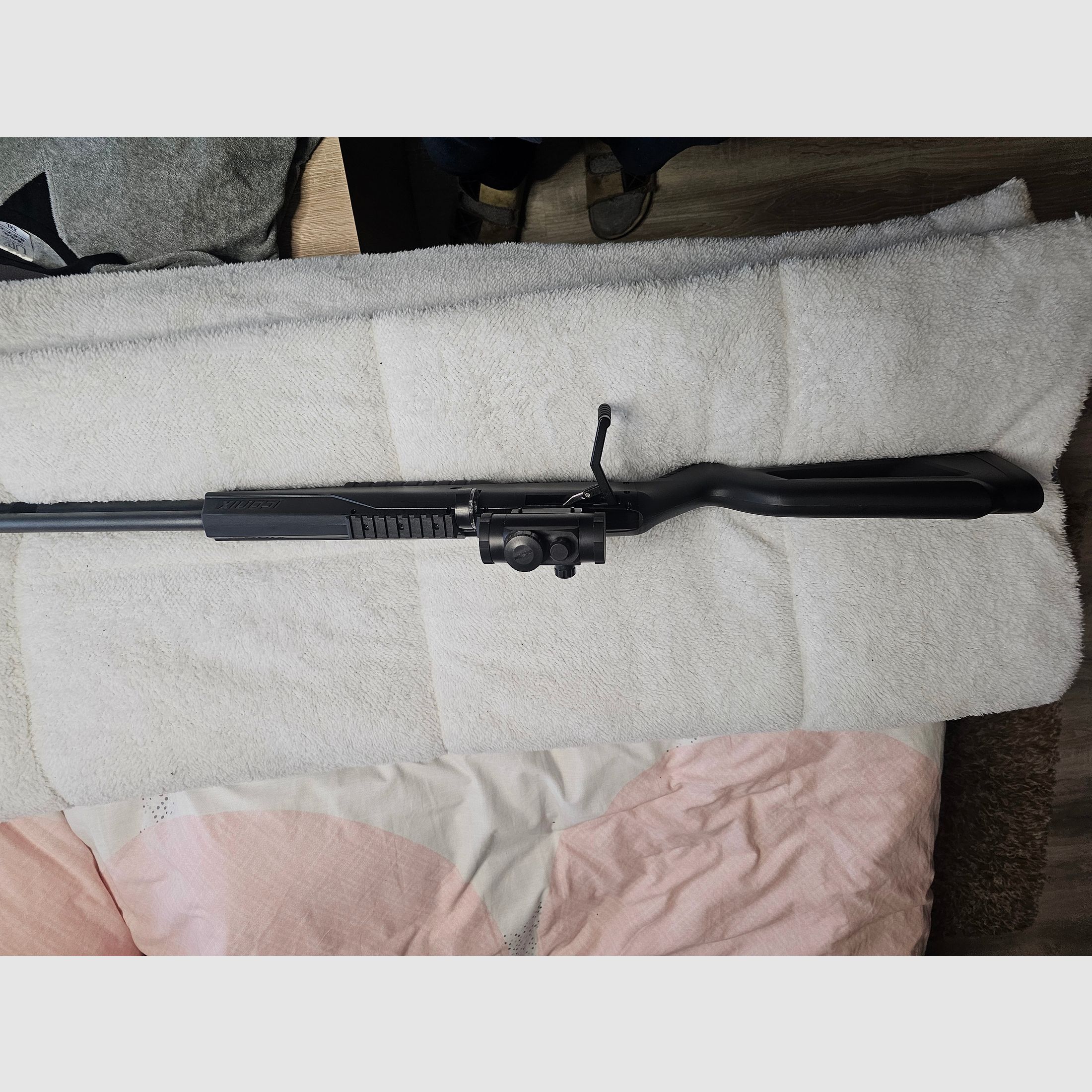 Pressluftgewehr mit Pumpe