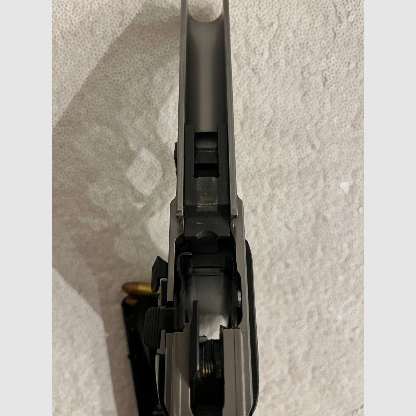 SIG Sauer P226 LDC II – 9 mm – Made in Germany – incl. .22 l.r. conversion system