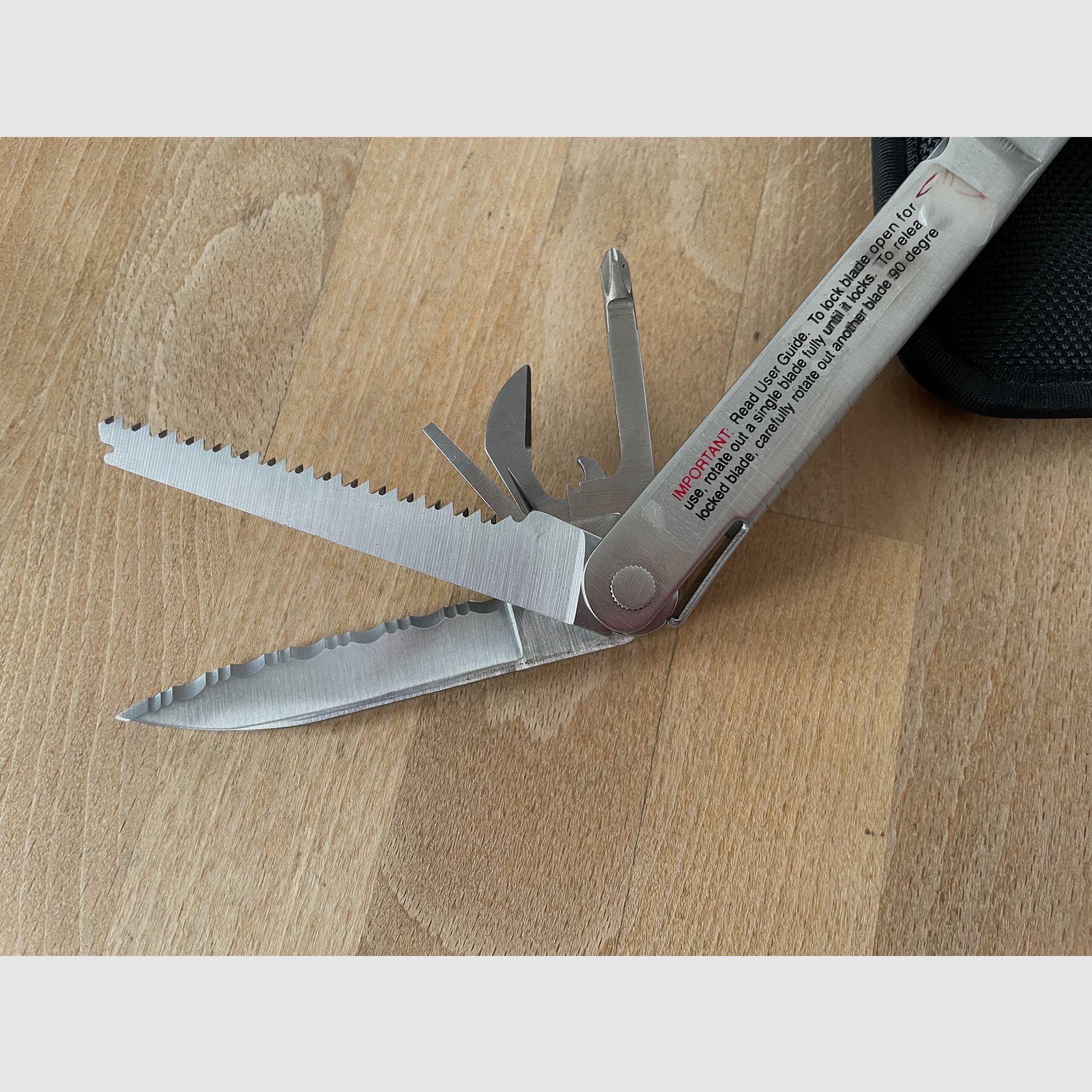 2x Leatherman 300-19 Supertool