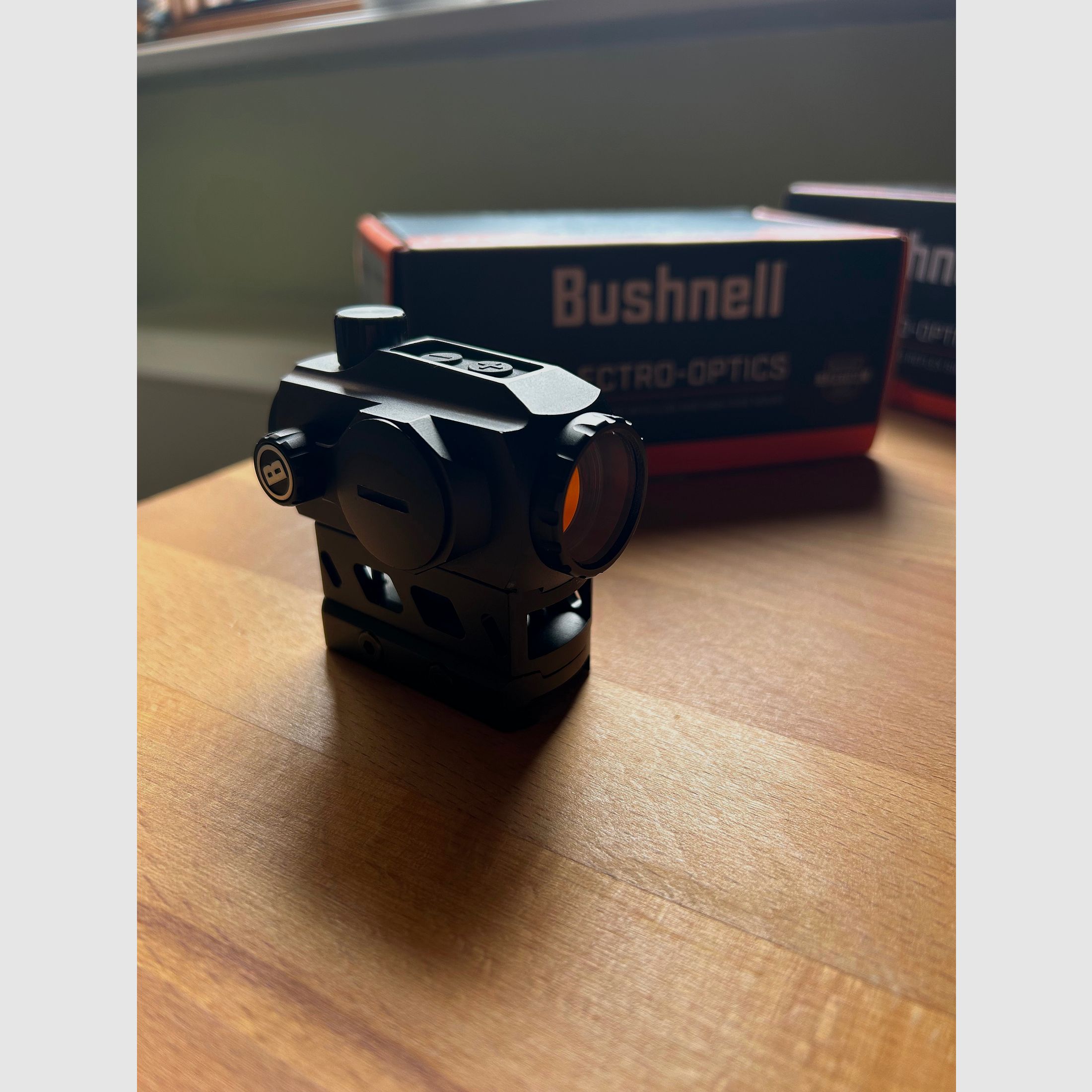 Bushnell TRS 125 Reddot